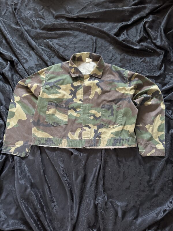 1970s military cropped jacket (XL)